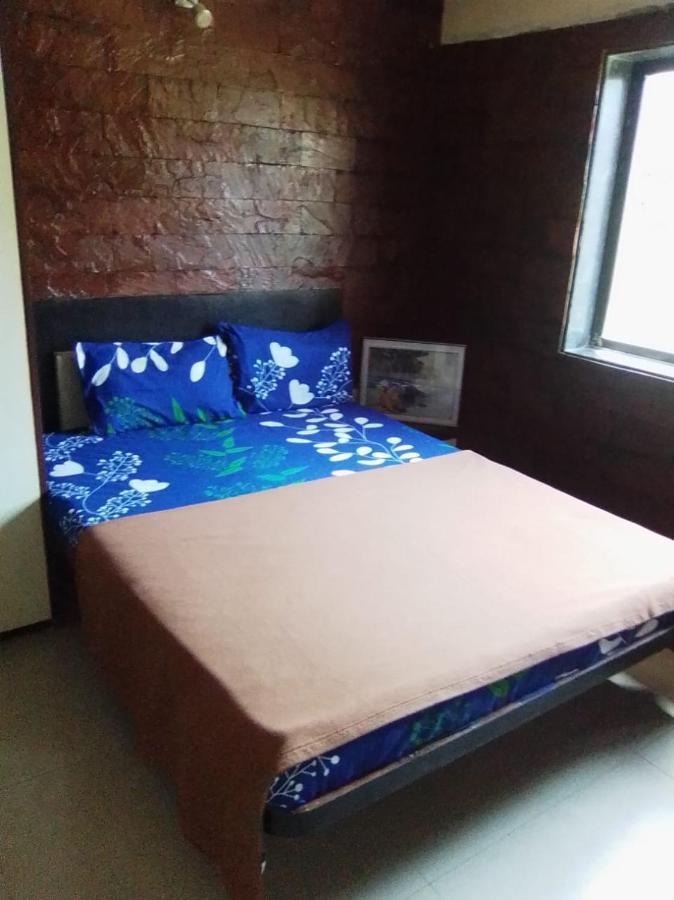 On Point Plaza Bed & Breakfast มูรุด ภายนอก รูปภาพ