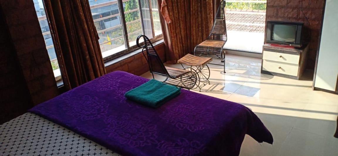On Point Plaza Bed & Breakfast มูรุด ภายนอก รูปภาพ